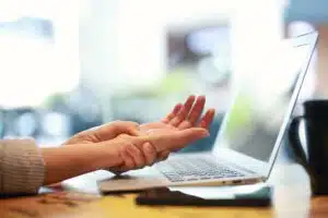 Carpal Tunnel Syndrome at Work - The Bone and Joint Center - Bismark ND